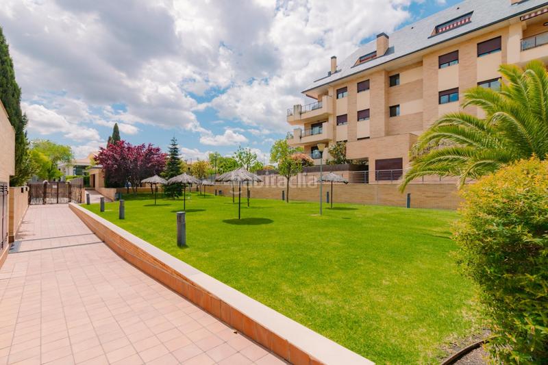 Foto e33405de-ba72-494f-8fd6-367cb4223ae9. Duplex avec chauffage parking piscine dans Viñas Viejas Boadilla del Monte