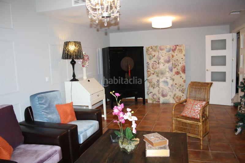 Foto 33f9b961-c395-4ad5-a8d4-22f5b2440be8. Affitto casa a schiera in calle diego borrego 28 in Guillena