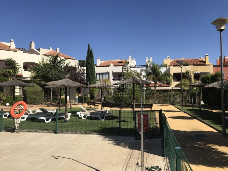 Foto 8199b694-f285-4bbf-ad85-44a31acb6f73. Miete reihenhaus in calle diego borrego 28 in Las Pajanosas Guillena