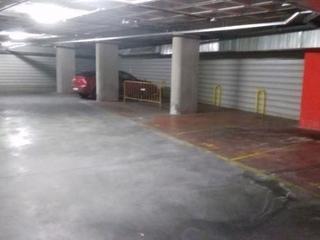 Parking voiture à Simancas