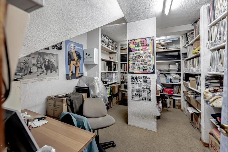 Foto 3b510d96-d99a-4bc5-b721-b58fabfb9197. Local comercial magnifico local comercial en rentabilidad, excelente ubicación cfernandez de los rios. en Madrid