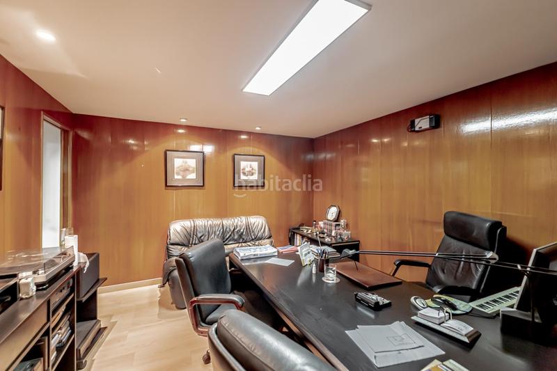 Foto ccf600c1-9c90-406c-b223-6422d84d6f38. Local comercial magnifico local comercial en rentabilidad, excelente ubicación cfernandez de los rios. en Madrid