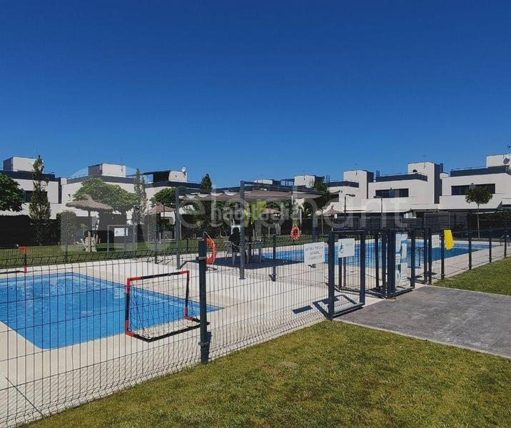 Foto a8823465-5659-4568-8846-9d8ab9b99aa8. Xalet amb calefacció aparcament piscina a Cortijo sur Boadilla del Monte