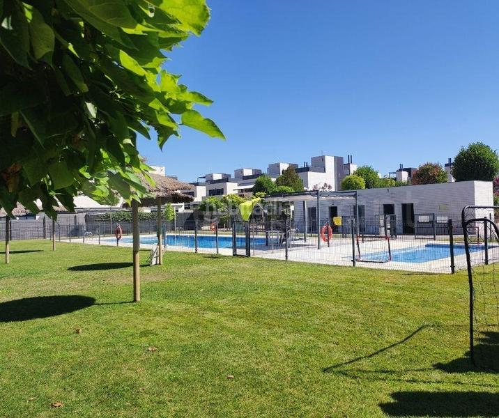 Foto c9402648-a068-48b3-b251-291b1331afcb. Xalet amb calefacció aparcament piscina a Cortijo sur Boadilla del Monte