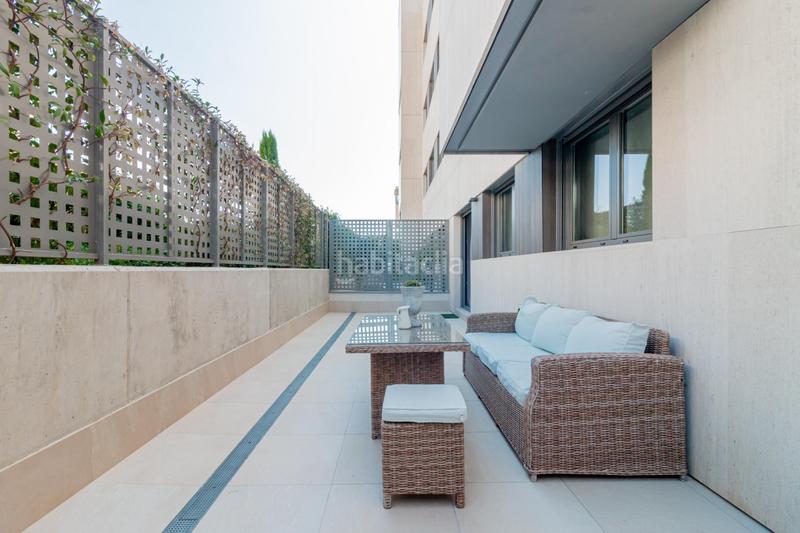 Foto 497073e7-fa42-4da1-b2d7-7edb43daa3a0. Planta baixa amb calefacció aparcament piscina a Boadilla del Monte