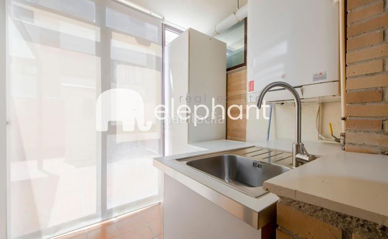 Foto 4075cffb-9a40-4233-8c45-e9aa76b2f617. Ground floor with heating parking pool in Viñas Viejas Boadilla del Monte