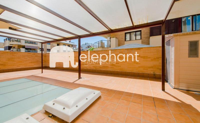 Foto 4a859362-1c4a-48bb-acb8-70d48701162d. Ground floor with heating parking pool in Viñas Viejas Boadilla del Monte