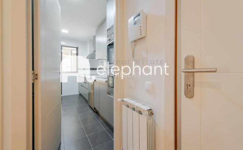 Foto cbf7dbf4-ce81-4f50-9e3d-8b37ce990083. Ground floor with heating parking pool in Viñas Viejas Boadilla del Monte