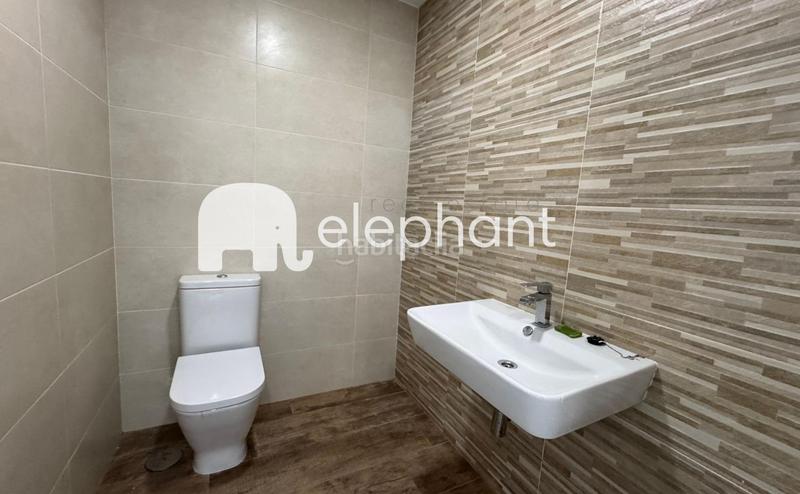 Foto db30c3ea-a497-4b8e-a8fa-b5e948d9c9a4. Alquiler casa adosada alquiler chalet adosado con piscina privada en Boadilla del Monte