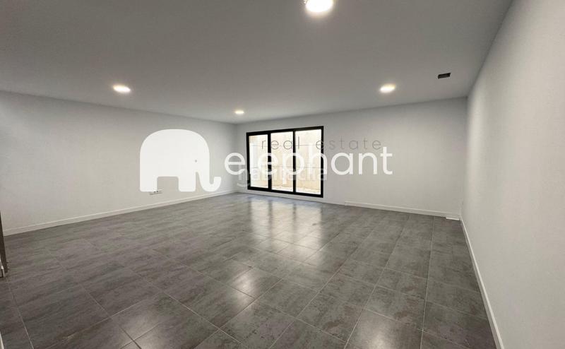 Foto 74d553c6-67f1-4e3b-8486-7b54b627aa66. Rent semi detached house with heating parking pool in Boadilla del Monte