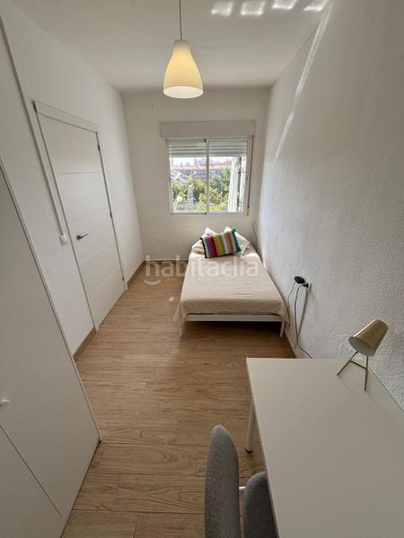 Foto 0d0e60d5-7f85-477c-a18a-8684bf3e39fc. Location appartement dans Cartuja Granada