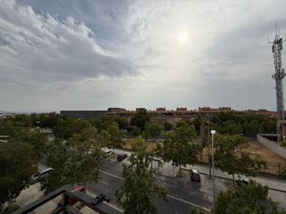 Location Appartement à Cartuja. Se alquila bonito y luminoso piso en la zona de cartuja, granada