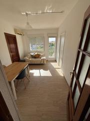 Miete Etagenwohnung in Cartuja. Se alquila bonito y luminoso piso en la zona de cartuja, granada