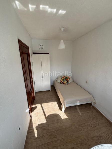 Foto 5b497571-a74a-46cf-b69f-e1ec8d6e97bc. Rent flat in Cartuja Granada