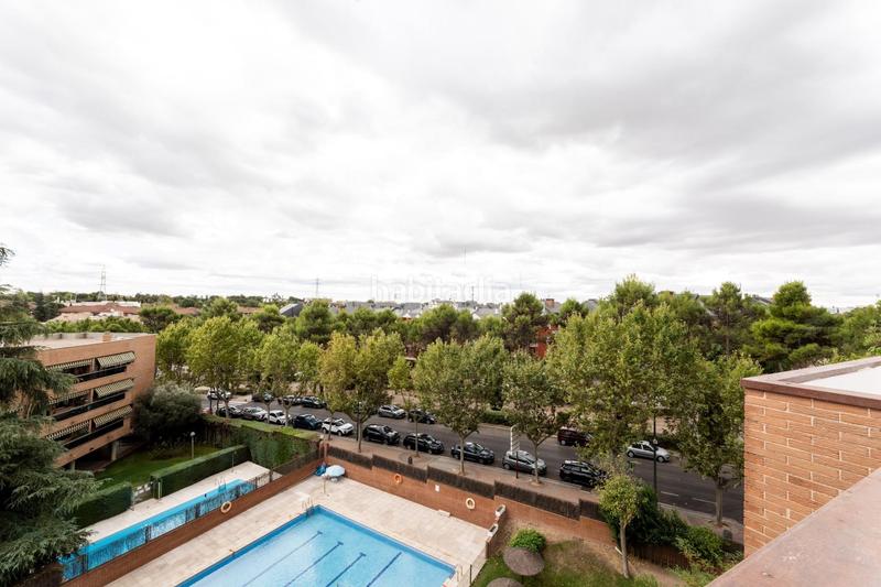 Foto f8b73e15-59be-4488-b0c9-ae704796365e. Miete dachwohnung mit heizung parking pool in Avenida Europa Pozuelo de Alarcón
