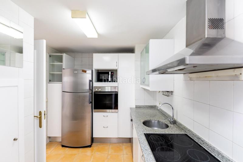 Foto b51633de-b454-48f5-897c-4a8651799bd1. Rent penthouse with heating parking pool in Avenida Europa Pozuelo de Alarcón