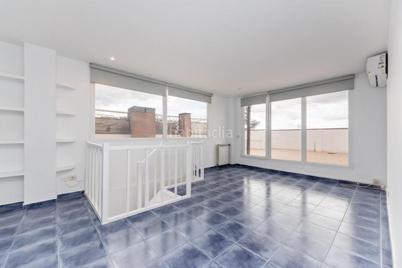 Foto edeb59b4-6bb7-43fa-ab1f-463ce2d0218a. Rent penthouse with heating parking pool in Avenida Europa Pozuelo de Alarcón
