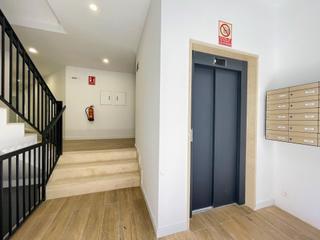 Lloguer Planta baixa  Calle de las matas. Piso 3 dormitorios en planta baja con patio a estrenar en calle