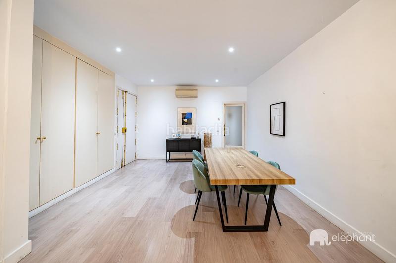 Foto 030170e6-c665-4fc0-a696-97a1825902d1. Alquiler piso precioso piso en alquiler sin amueblar en el barrio de chamberí en Madrid