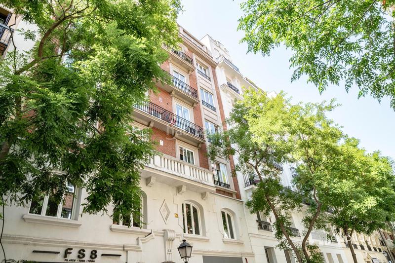 Foto 52c6bd08-6adc-4e64-a868-cf5441a6d417. Alquiler piso precioso piso en alquiler sin amueblar en el barrio de chamberí en Madrid