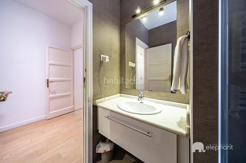 Foto 7624e5bf-4520-4a62-9684-d3ca7169c89b. Alquiler piso precioso piso en alquiler sin amueblar en el barrio de chamberí en Madrid