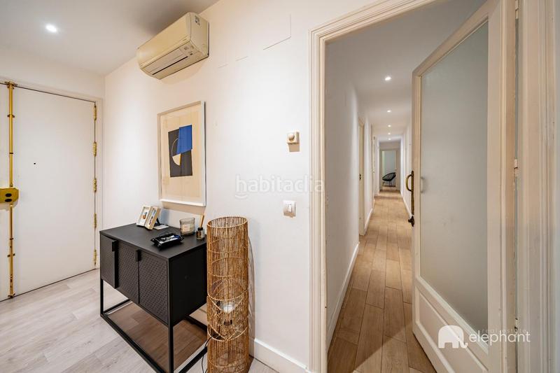 Foto 940f2431-3d7a-44e9-afbb-7b6bb8037e0c. Alquiler piso precioso piso en alquiler sin amueblar en el barrio de chamberí en Madrid