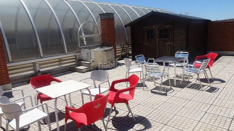 Foto 2f46ba7b-0a0e-4370-9c3d-9dbb9adb872c. Dúplex alfa ofrece en venta ático dúplex en la zona de conde orgaz.. en Madrid