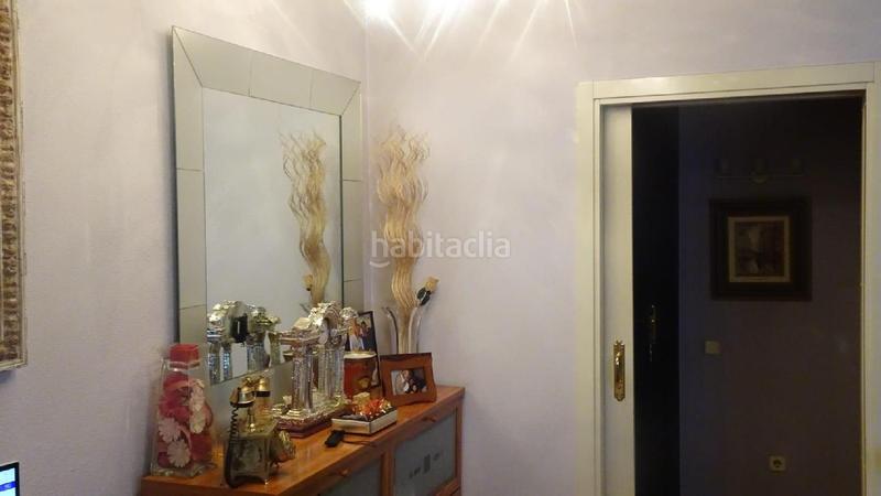 Foto 3cdf539c-53ba-4bb5-a65d-8c3ca1737f6e. Dúplex alfa ofrece en venta ático dúplex en la zona de conde orgaz.. en Madrid