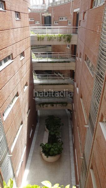 Foto d556fbea-7a69-493e-af3e-ecd8eaa31918. Dúplex alfa ofrece en venta ático dúplex en la zona de conde orgaz.. en Madrid