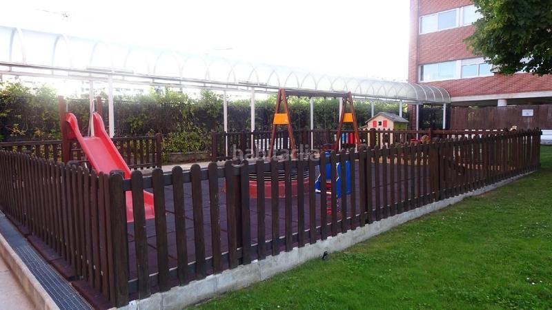 Foto f33609fa-93a1-40ae-baf8-98bb9c5d5f4b. Dúplex alfa ofrece en venta ático dúplex en la zona de conde orgaz.. en Madrid