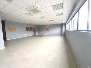 Capannone industriale en Villaverde Alto. Nave industrial en venta en el polgono industrial el gato de ma