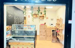 Locale commerciale en Casco Histrico de Viclvaro. Local ideal para emprendedores en el sector de panaderia/reposte