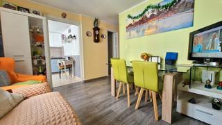 Appartamento en Ambroz. Alfa pone a la venta, precioso piso de 2 habitaciones (antes 3)