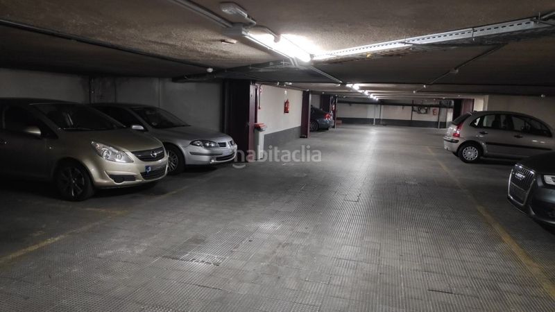 Foto 80013f00-f40a-42d3-8203-0b361bf50d69. Lloguer aparcament cotxe a Sol Madrid