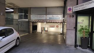 Lloguer Aparcament cotxe  Calle de la montera. Alquiler de amplia plaza de garaje en calle montera.