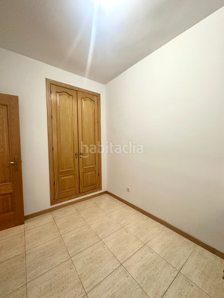 Foto d7e23898-01e0-4386-acb2-a02438146b63. Rent flat with heating in Hispanoamérica-Bernabéu Madrid