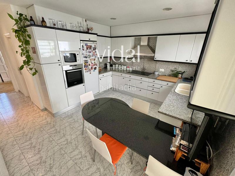 Foto 9d540017-45e4-43e1-88ac-aff6750bc9ea. Casa con riscaldamento parcheggio in Avinguda Catalunya Palamós