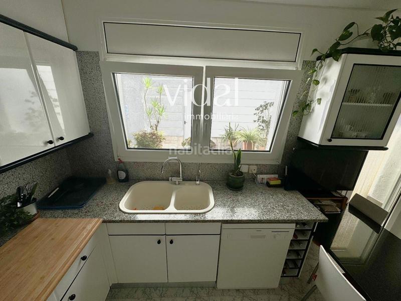 Foto d5ca3536-1363-4e42-8153-d6994d73c8f8. Casa con riscaldamento parcheggio in Avinguda Catalunya Palamós