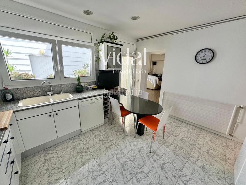 Foto eb587a83-711f-440d-ad6a-cc449f2522b1. Casa con riscaldamento parcheggio in Avinguda Catalunya Palamós