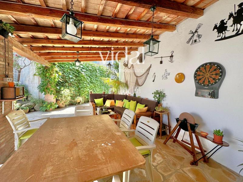 Foto ebf7920e-7cf4-4b38-9a94-3a9645172f03. Casa con riscaldamento parcheggio in Avinguda Catalunya Palamós