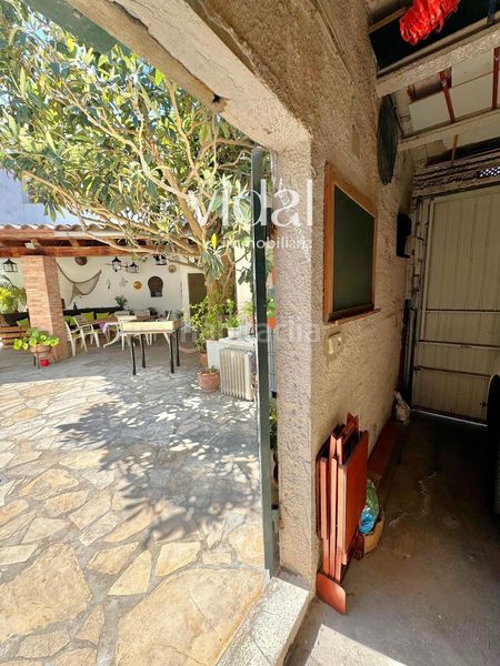 Foto 0afea494-1dae-4f44-b49d-e083b3f7f321. Casa amb calefacció aparcament a Avinguda Catalunya Palamós