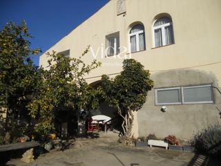 Casa a Poble. Calonge casa per reformar amb terreny
