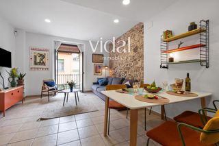 Location Appartement  Major. Lloguer turístic   encantador apartament recent renovat