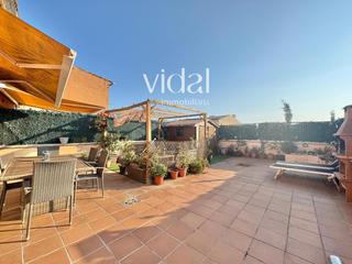 Pis a Sant Joan - Vilarrom. Pis, aparcament i terrassa!