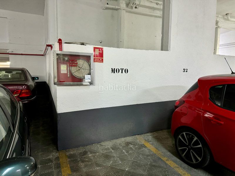 Foto f7a01b43-6248-4d9d-81b0-61b097577915. Geschäftsraum in Puerta del Ángel Madrid