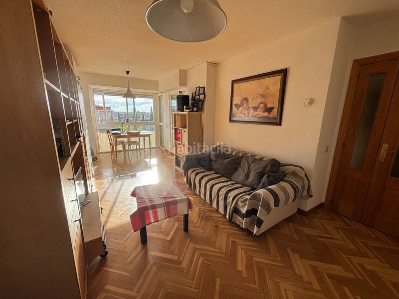 Foto 108d739a-46e8-4c03-abdd-2004f8f5ce54. Àtic amb calefacció aparcament piscina a Campamento Madrid
