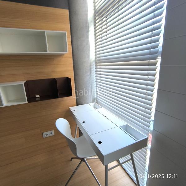 Foto 908fe738-c44f-4f0c-af9f-ae75b1d4a73f. Dúplex en calle castillo de fuensaldaña 91 leer atentamente! en Rozas de Madrid (Las)