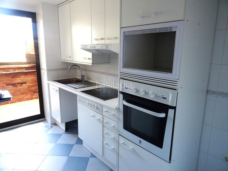 Foto 2cdcfbbb-28af-4006-8520-bb5fb2db8f46. Location attique dans calle islas pitiusas 23 dans El Pinar-Punta Galea Rozas de Madrid (Las)