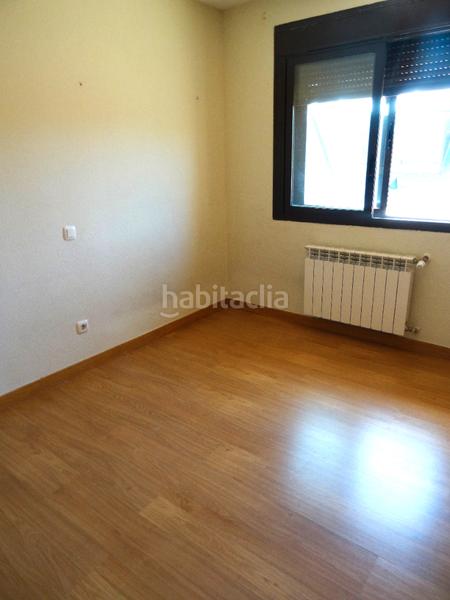 Foto 9f5f88fa-2d5b-411b-81ce-2a083d7eb1cb. Location attique dans calle islas pitiusas 23 dans El Pinar-Punta Galea Rozas de Madrid (Las)