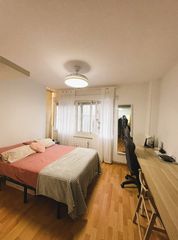 Flat in Calle de Elvira